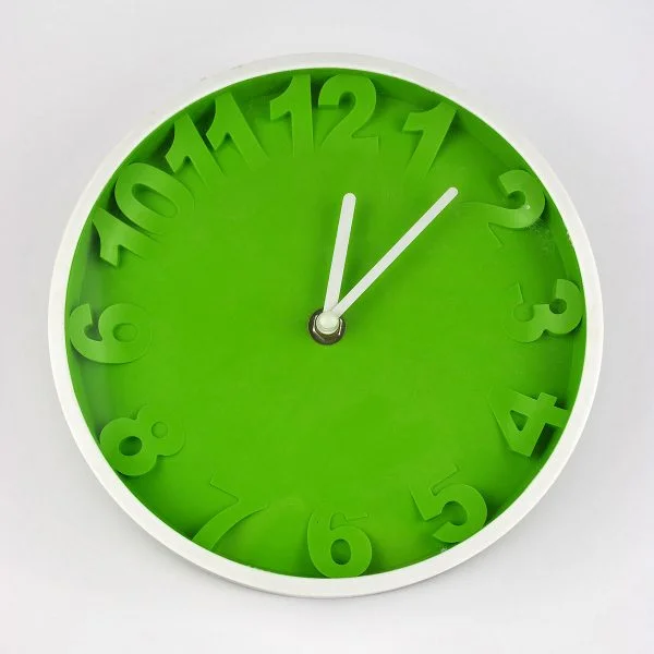 Dekorativni zidni sat